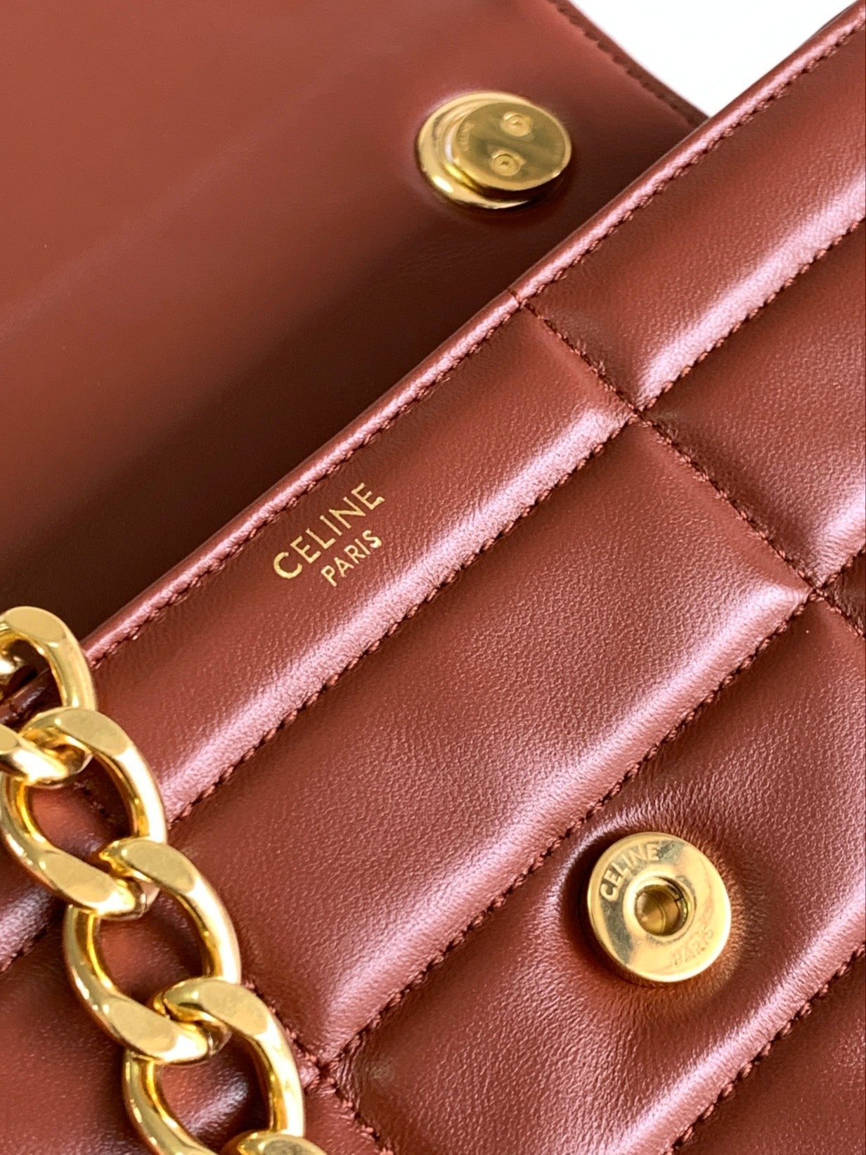 CELINE MONOCHROME 24 QUILTED CHERRY RED LAMBSKIN CHAIN SHOUDER BAG