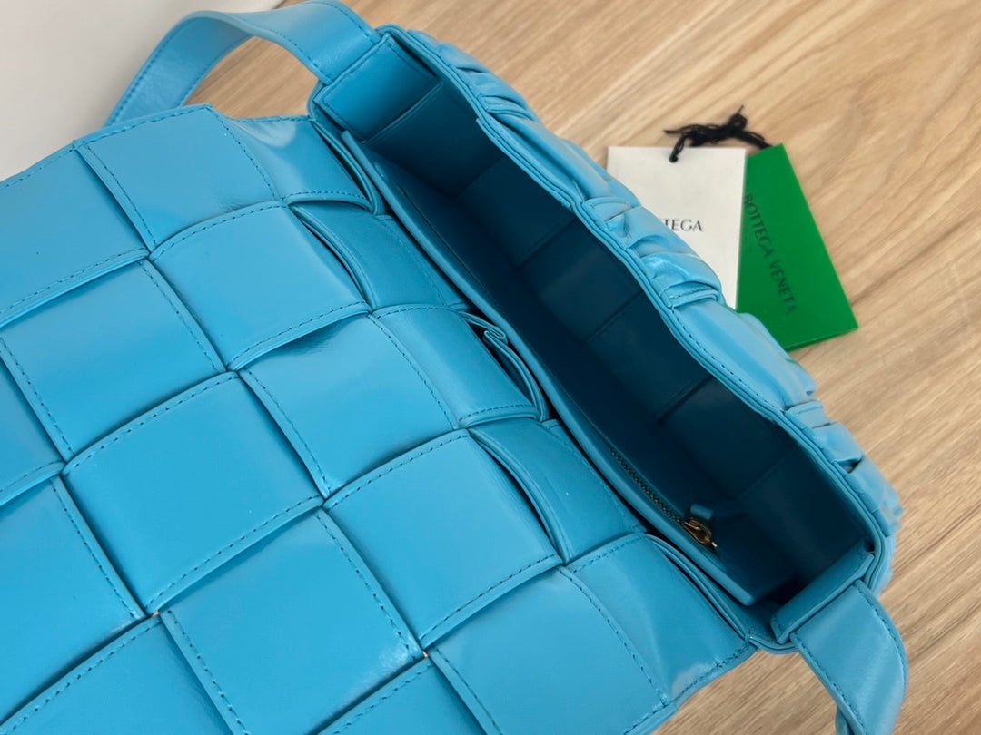 BOTTEGA VENETA CASSETTE 28 IN SKY BLUE SOFT LAMBSKIN