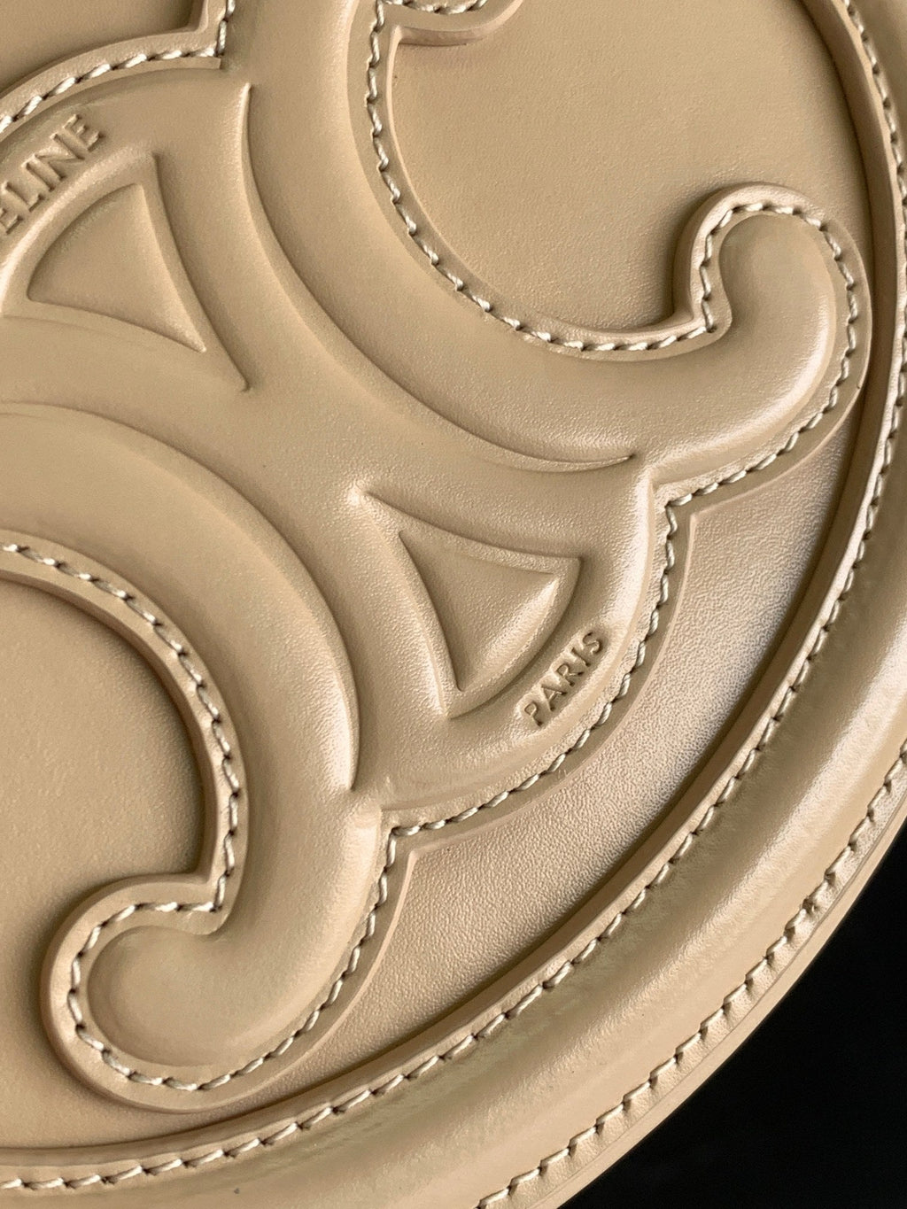 CELINE SMOOTH CALFSKIN 16 OVAL BEIGE CREAM BAG