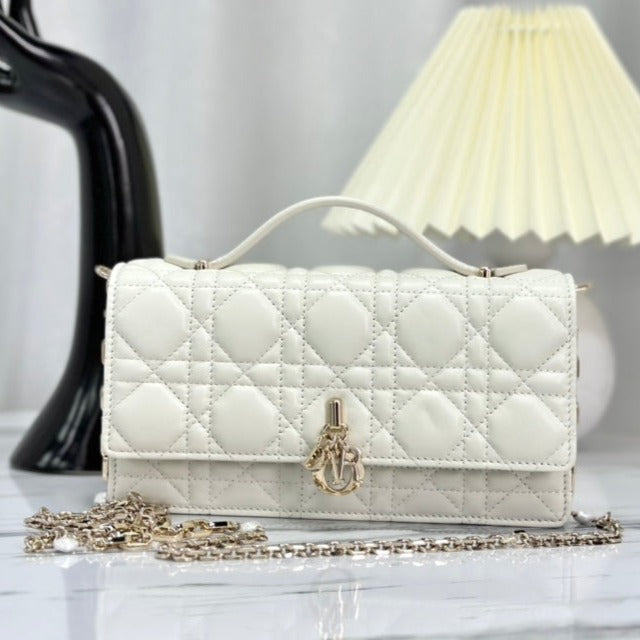 DIOR LADY 21 CHAIN BAG IN WHITE LAMBSKIN
