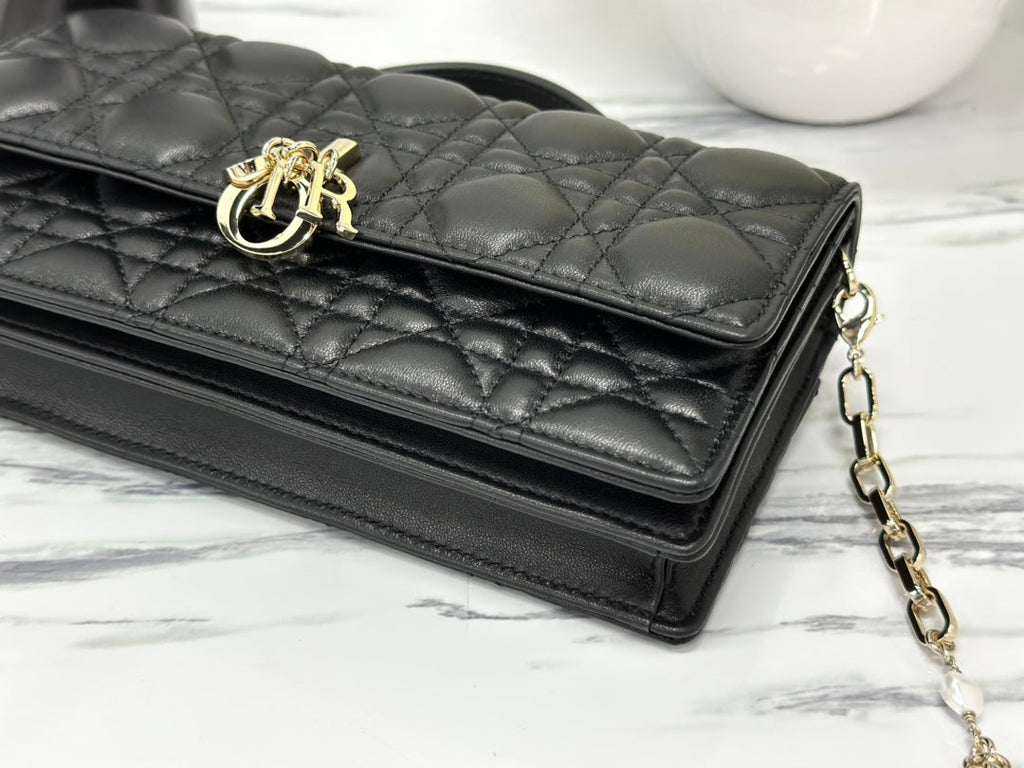 DIOR LADY CHAIN BAG 21 IN BLACK LAMBSKIN