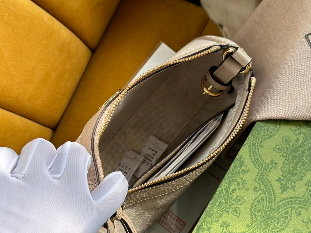 GUCCI OPHIDIA  SMALL 25 HANDBAG BEIGE AND WHITE SUPREME CANVAS