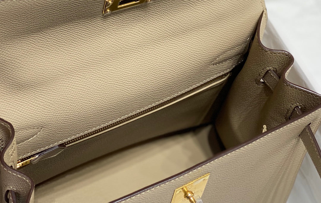 HERMES KELLY 28CM IN TRENCH EPSOM CALFSKIN GOLD HARDWARE