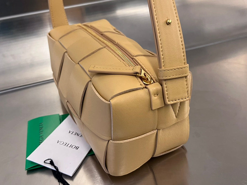 BOTTEGA VENETA BRICK CASSETTE 28 IN HARVEST GOLD CALFSKIN