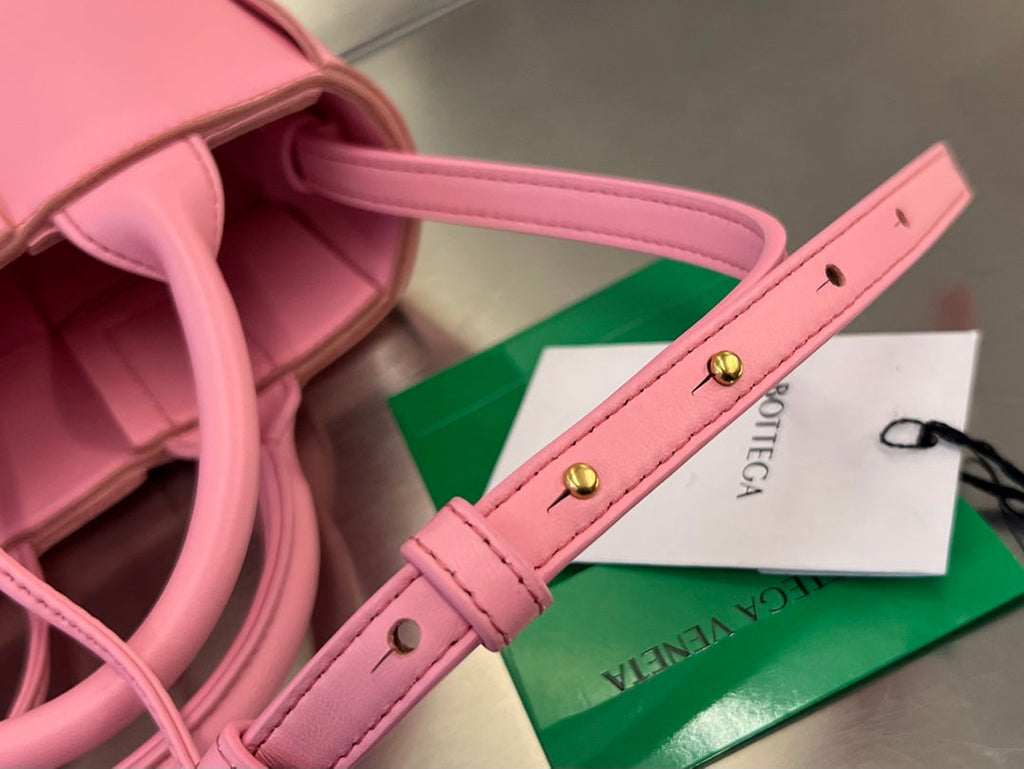 BOTTEGA VENETA CANDY ARCO TOTE 20 IN BLUSH PINK CALFSKIN