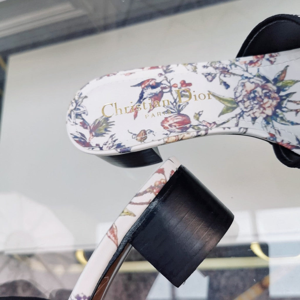 DIOR CD Mule Dway Heeled Slide 45mm Style 27