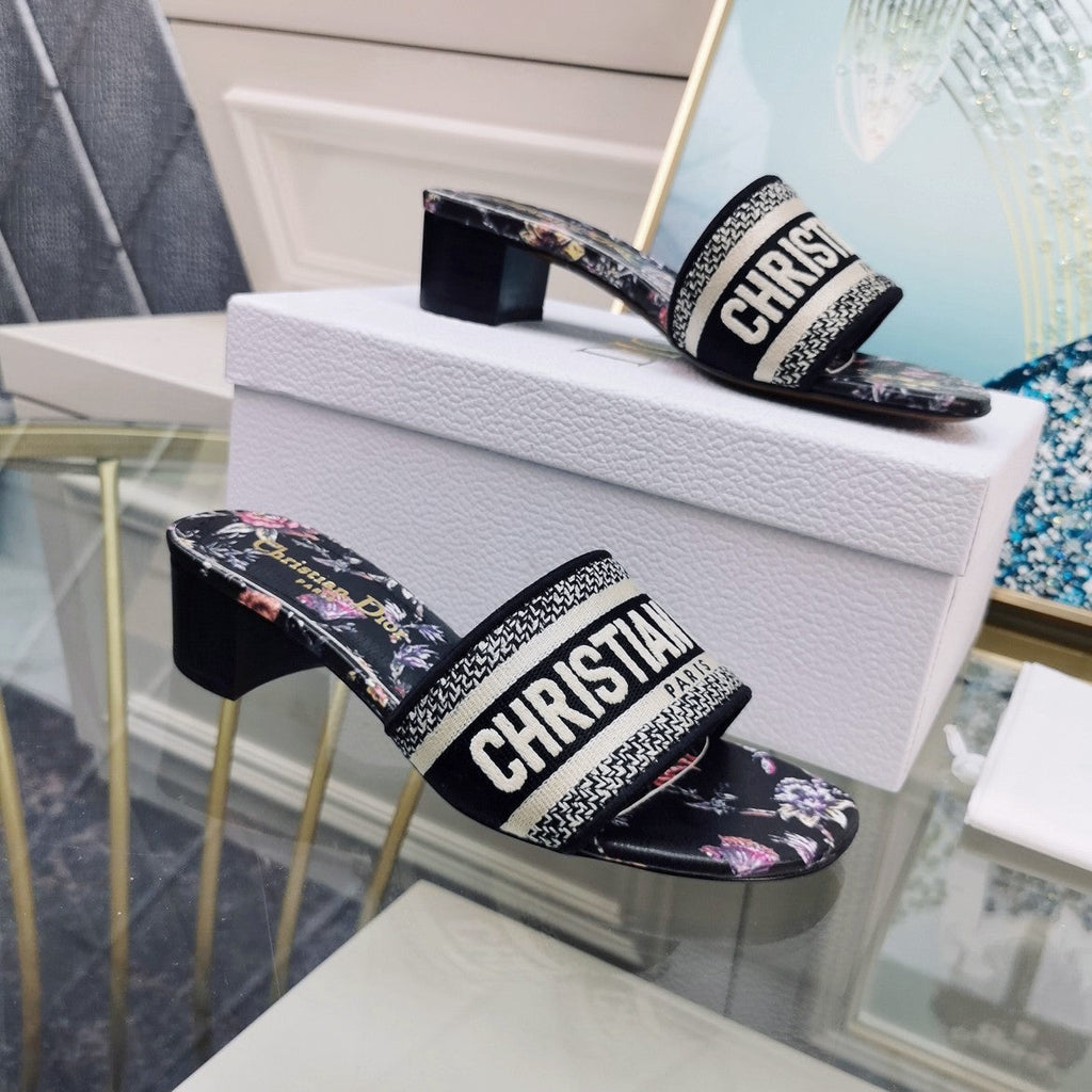DIOR CD Mule Dway Heeled Slide 45mm Style 28
