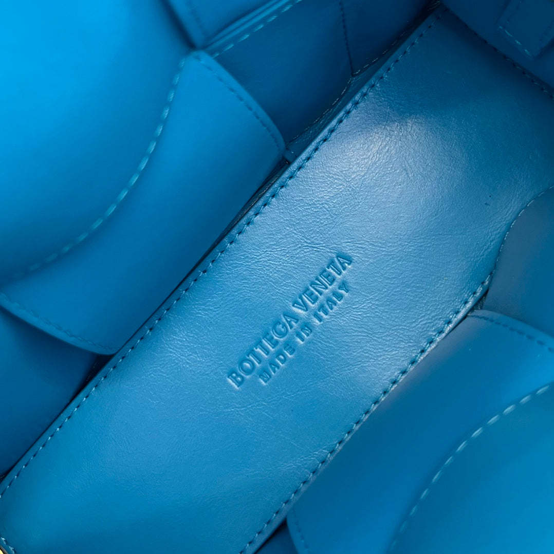 BOTTEGA VENETA CANDY ARCO TOTE 20 IN CERULEAN BLUE SOFT LAMBSKIN