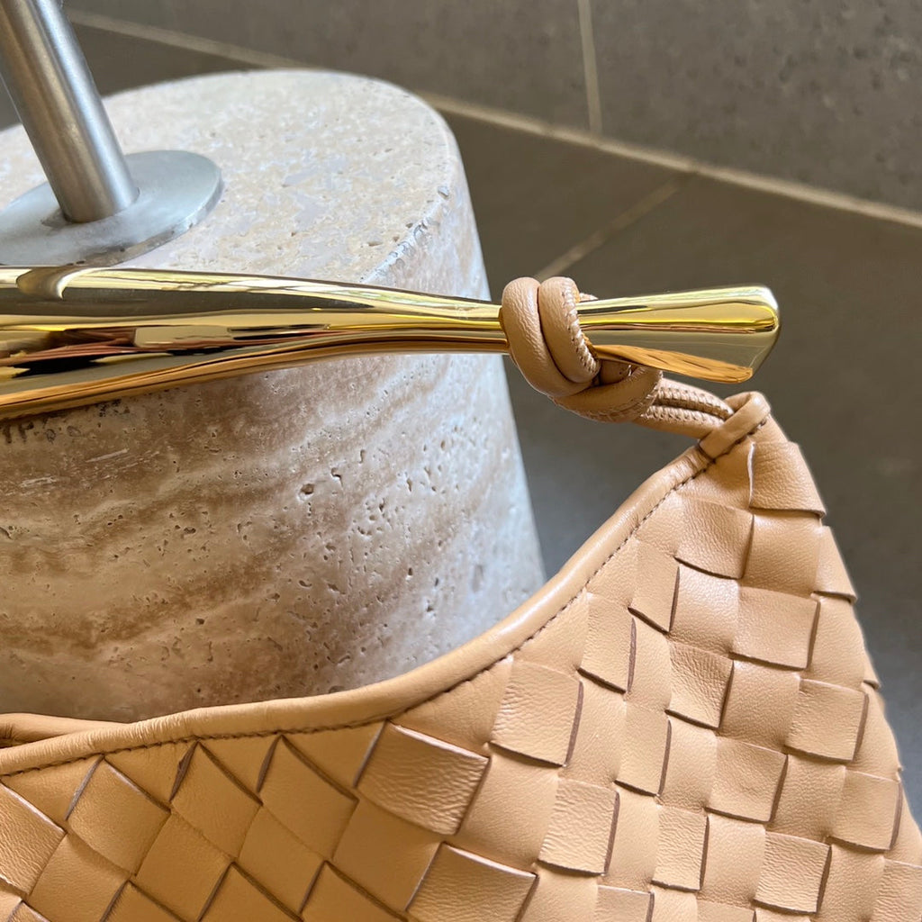 BOTTEGA VENETA SARDINE 33 WITH CHAIN IN DARK CREAM LAMBSKIN