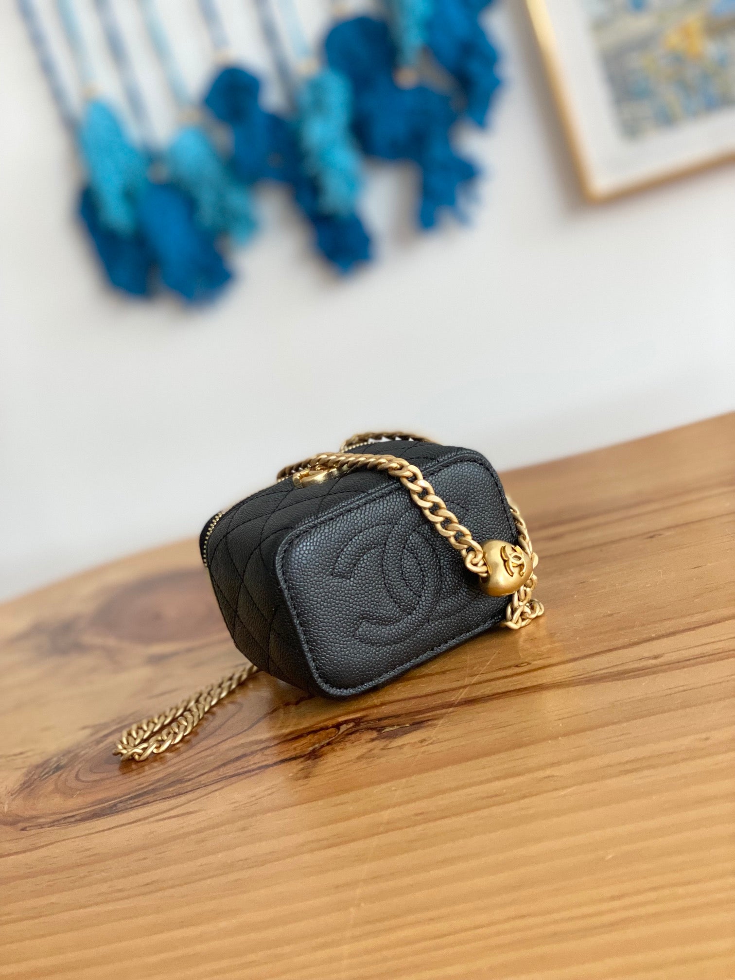 CHANEL MINI 10 VANITY IN BLACK CALFSKIN GOLD HARDWARE