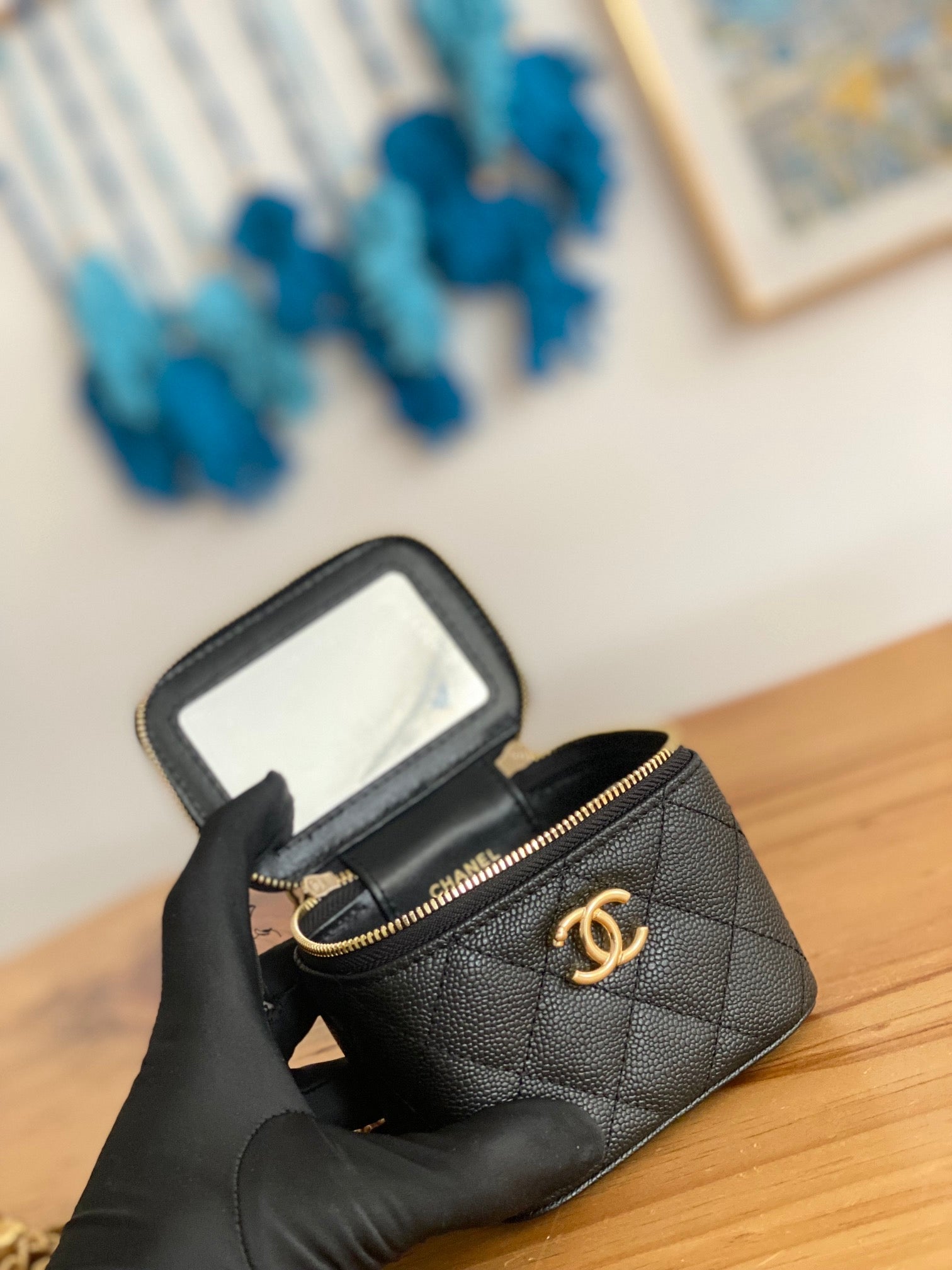 CHANEL MINI 10 VANITY IN BLACK CALFSKIN GOLD HARDWARE