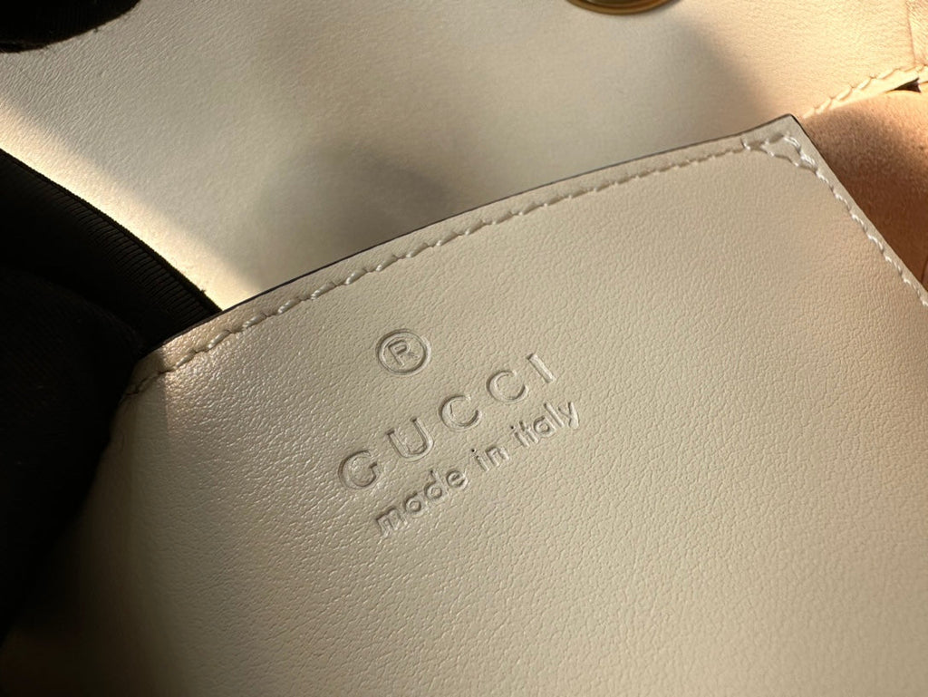 GUCCI MARMONT MINI 18 HANDBAG IN WHITE CALFSKIN