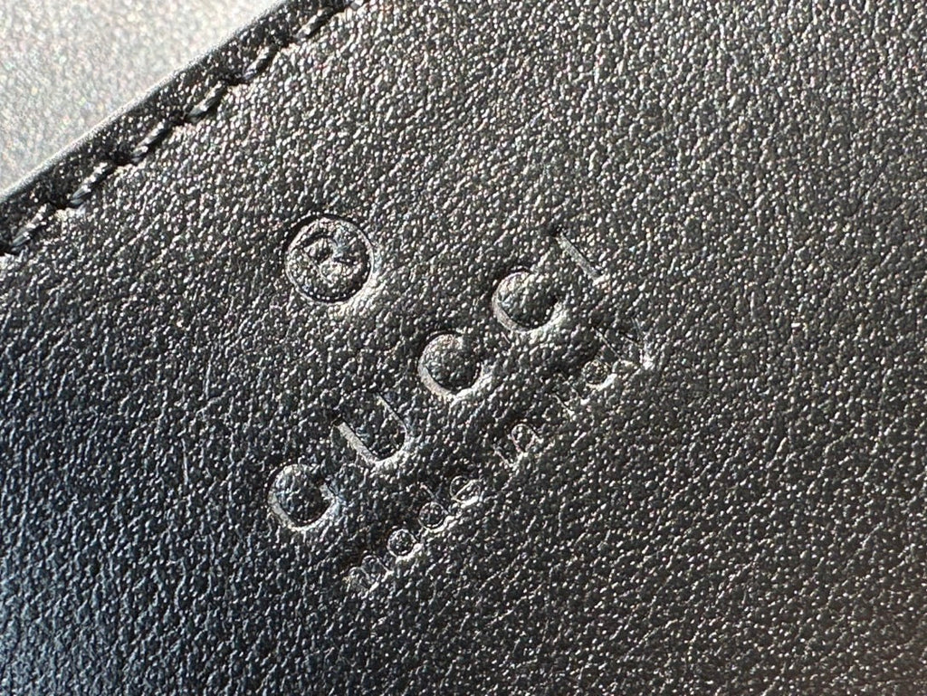 GUCCI MARMONT MINI 18 HANDBAG IN BLACK CALFSKIN
