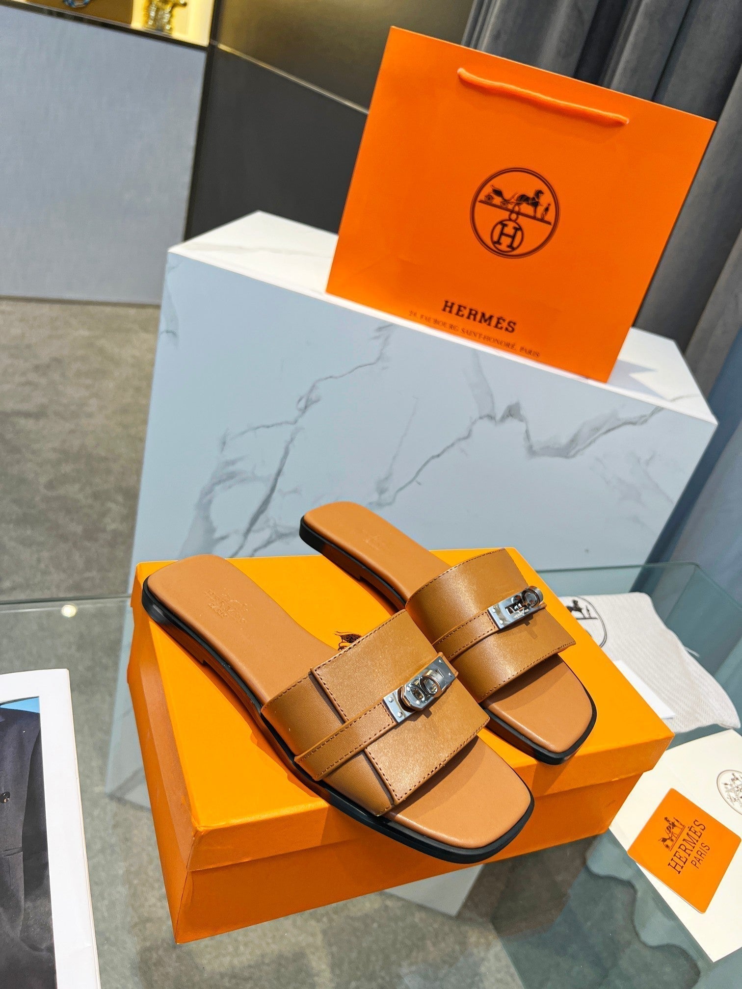 HERMES Giulia Sandal Tan Calfskin
