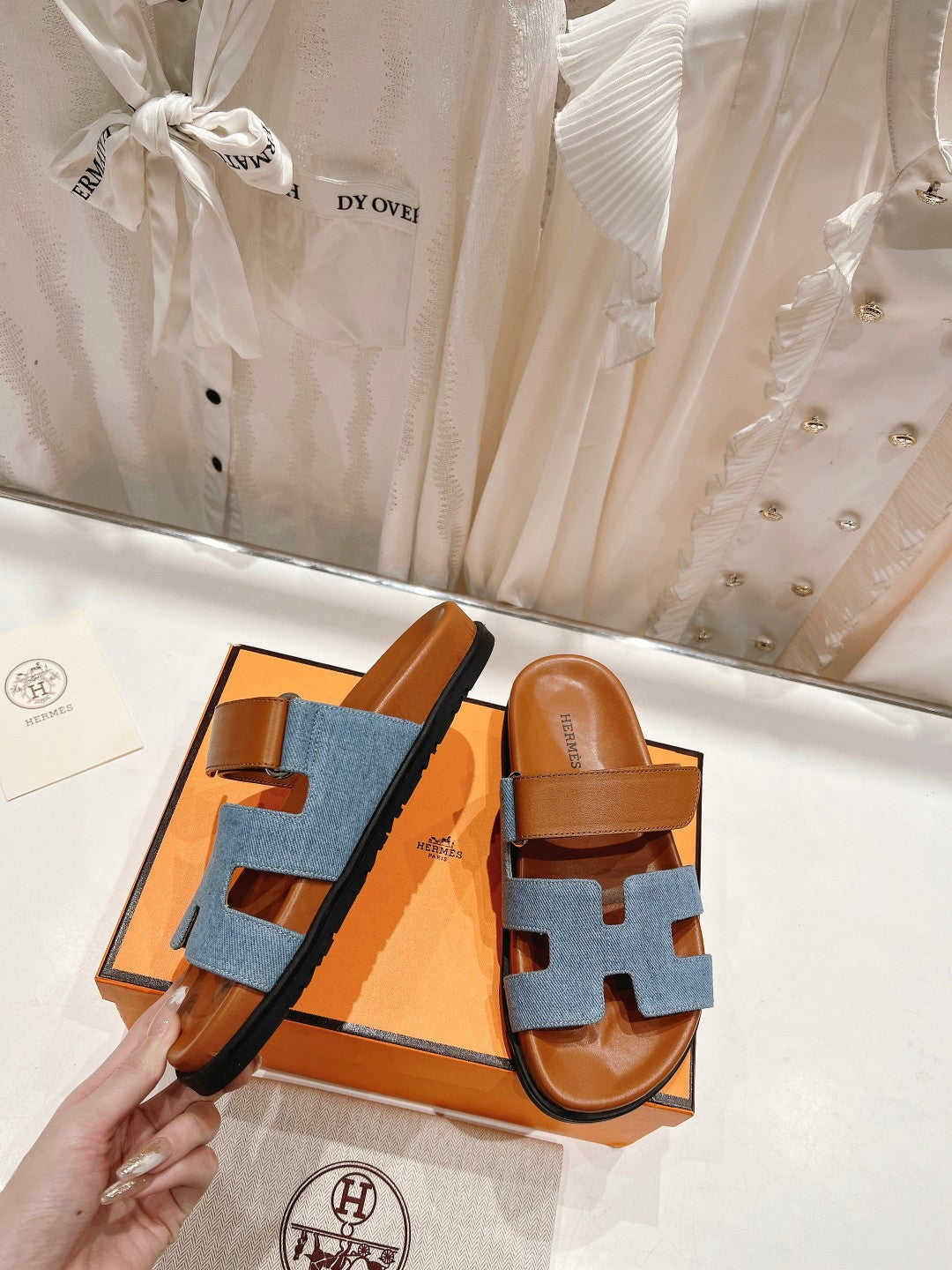HERMES CHYPRE SANDAL BRIGHT BROWN LAMBSKIN AND BLUE DENIM