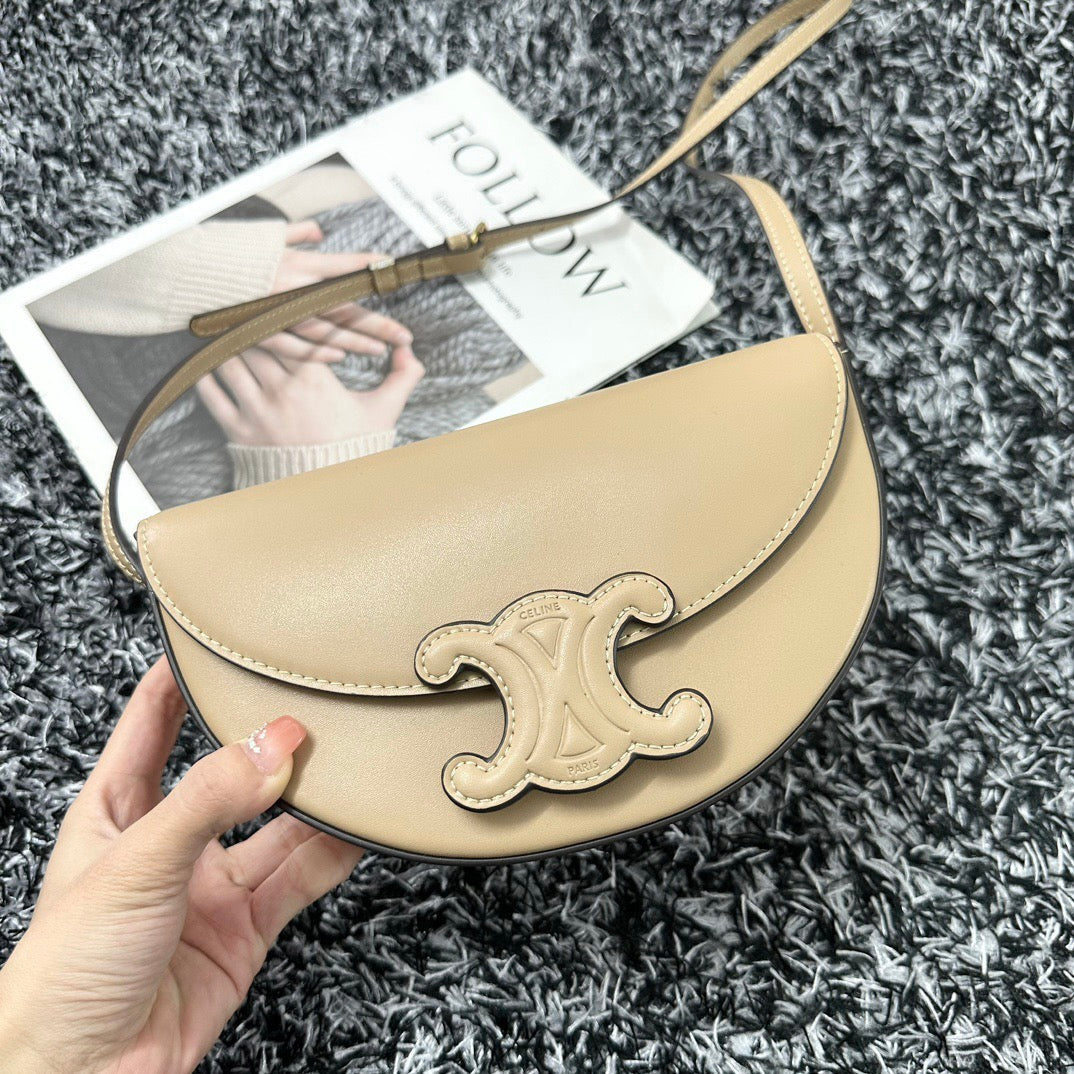 CELINE BESACE TRIPHOME 23 BEIGE CREAM CALFSKIN