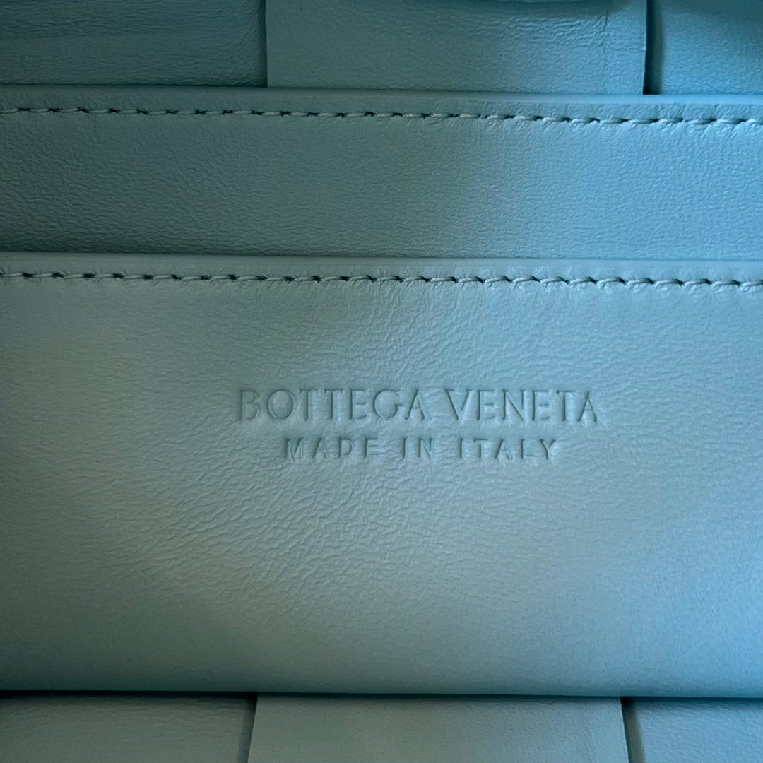 BOTTEGA VENETA BRICK CASSETTE 28 IN SKY BLUE CALFSKIN