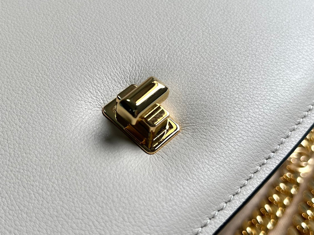 GUCCI BLONDIE 23 TOP-HANDLE BAG WHITE CALFSKIN