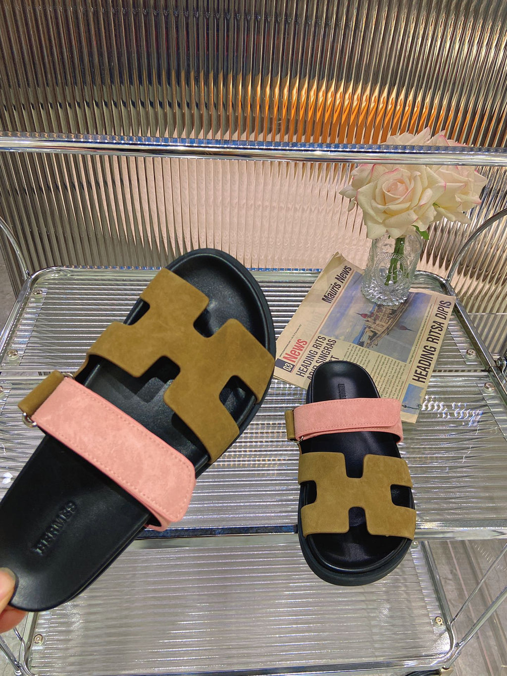HERMES CHYPRE SANDAL ARMY MIX LIGHT PINK SUEDE