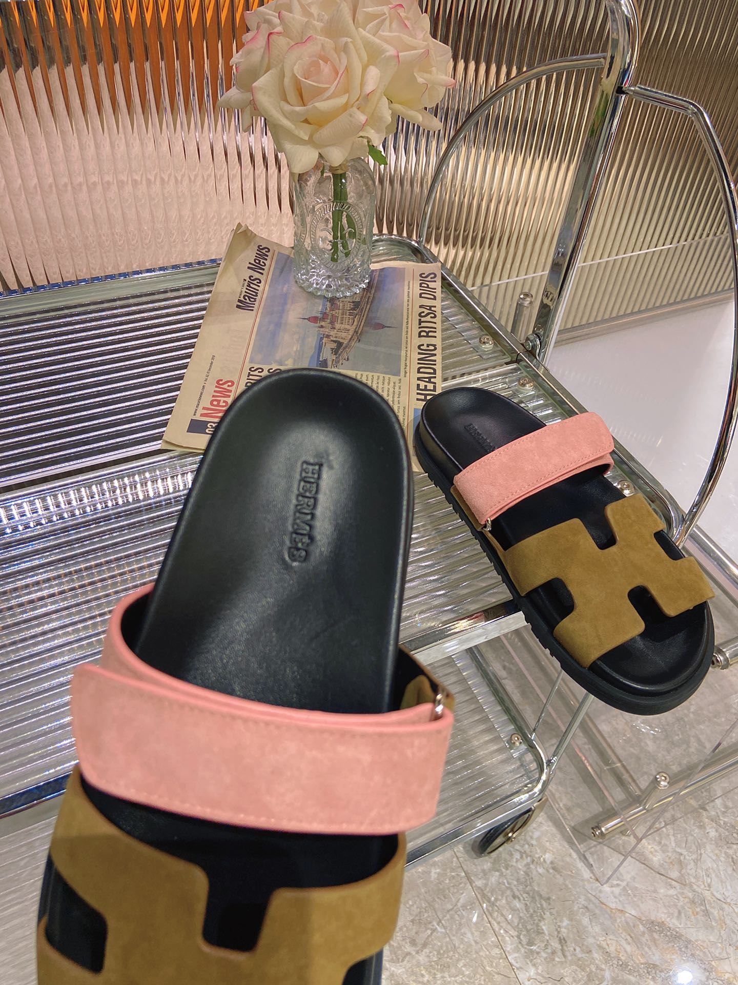 HERMES CHYPRE SANDAL ARMY MIX LIGHT PINK SUEDE