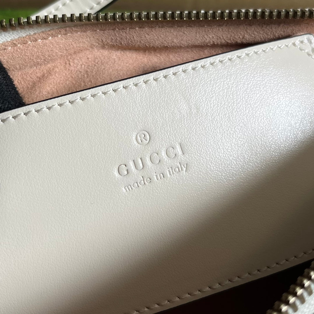 GUCCI MARMONT SMALL 23 HANDBAG IN WHITE CALFSKIN WITH GOLDEN LOGO
