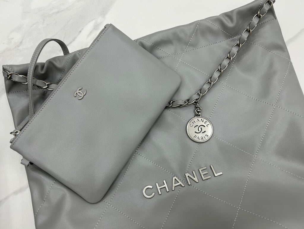CHANEL LARGE 42 HANDBAG IN GREY CALFSKIN SILVER HARDWARE