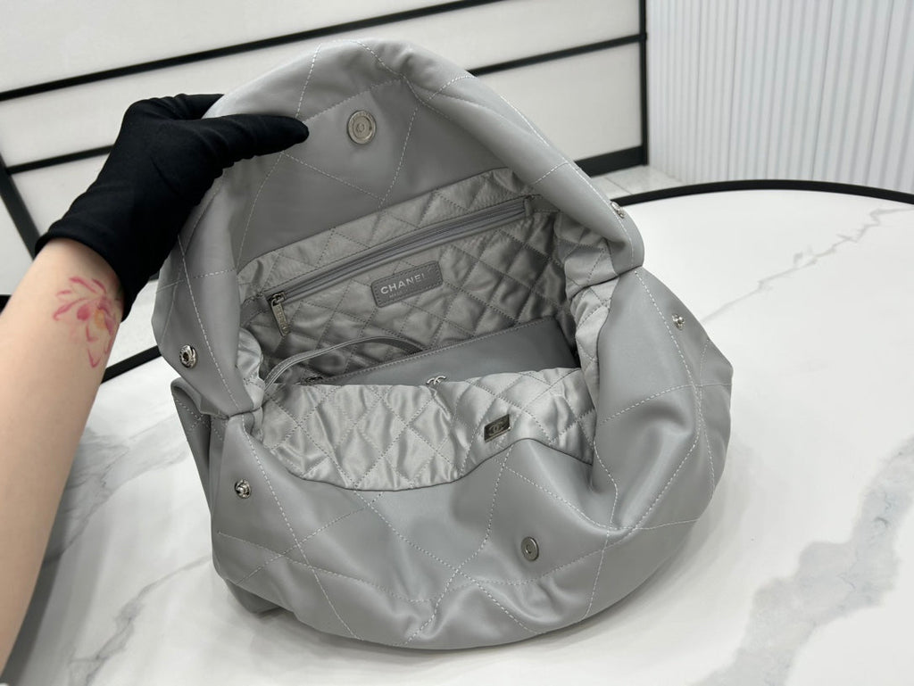 CHANEL LARGE 42 HANDBAG IN GREY CALFSKIN SILVER HARDWARE