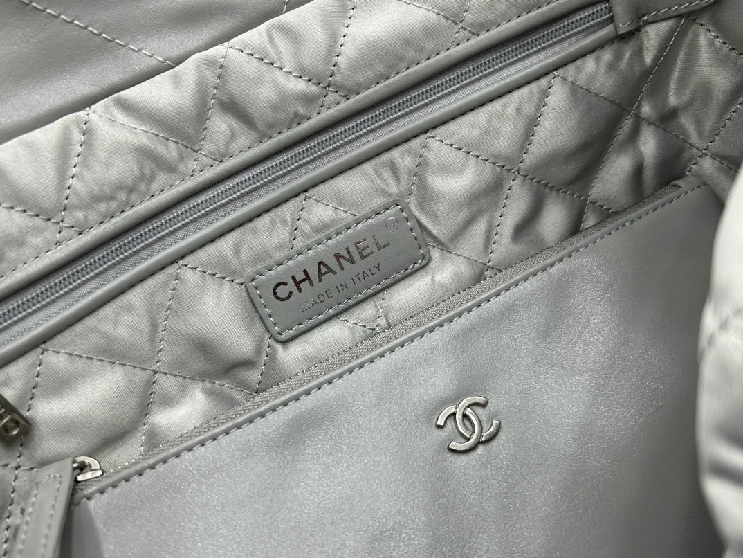 CHANEL MEDIUM 37 HANDBAG IN GREY CALFSKIN SILVER HARDWARE