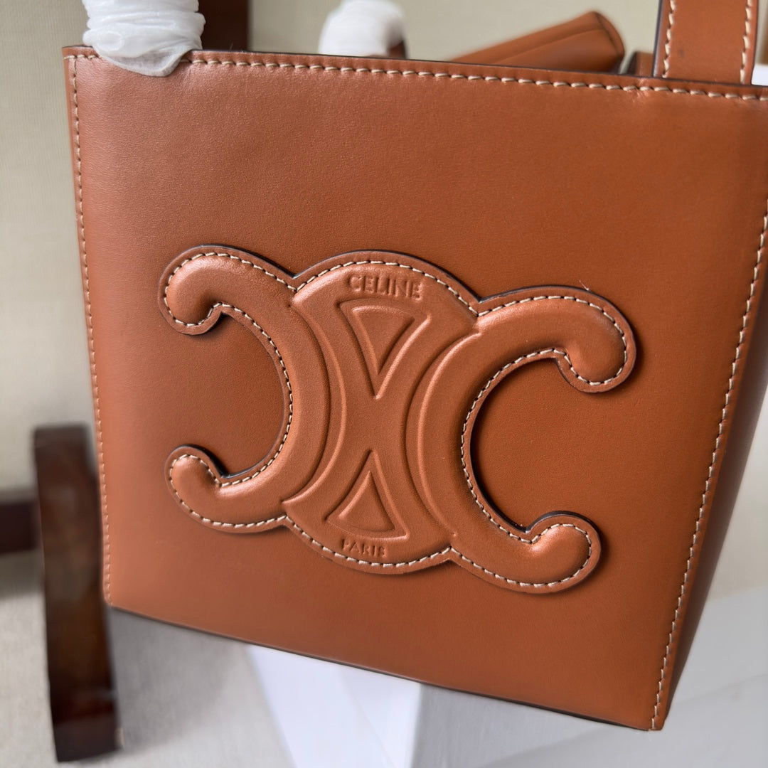 CELINE CUIRTRIOMPHE 15 BROWN IN STOCK JAPAN HANDBAG CALFSKIN