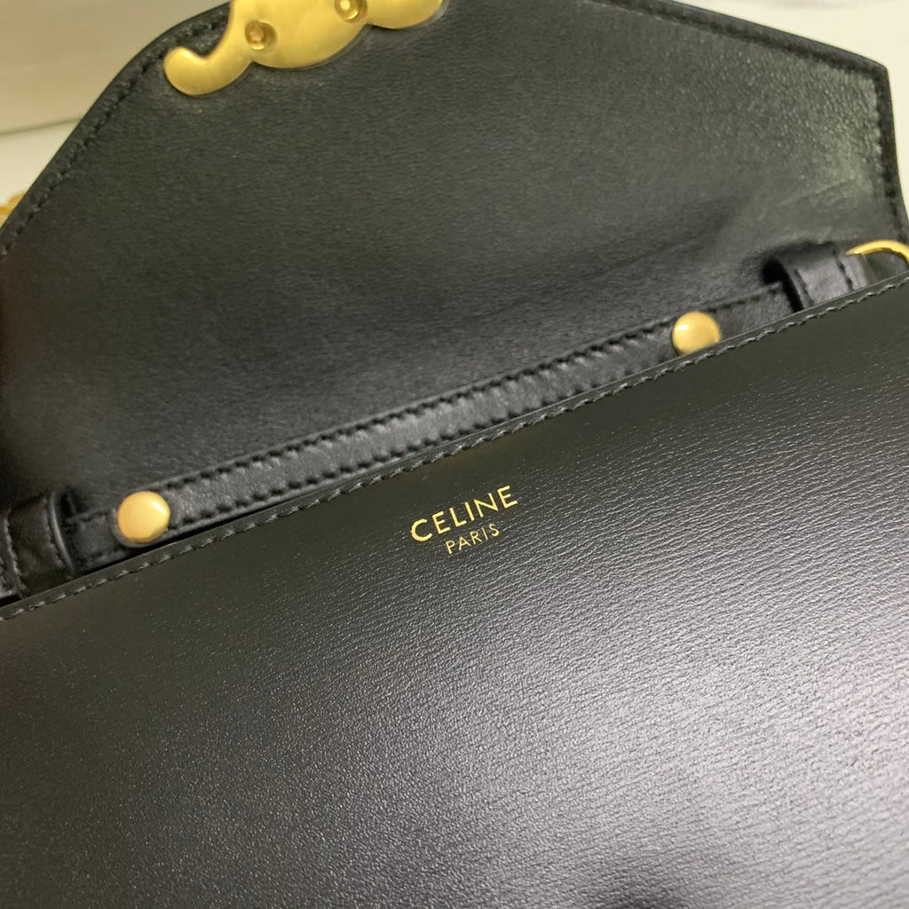 CELINE WALLET ON CHAIN MARGO 19 IN BLACK SMOOTH CALFSKIN GOLD HARDWARE