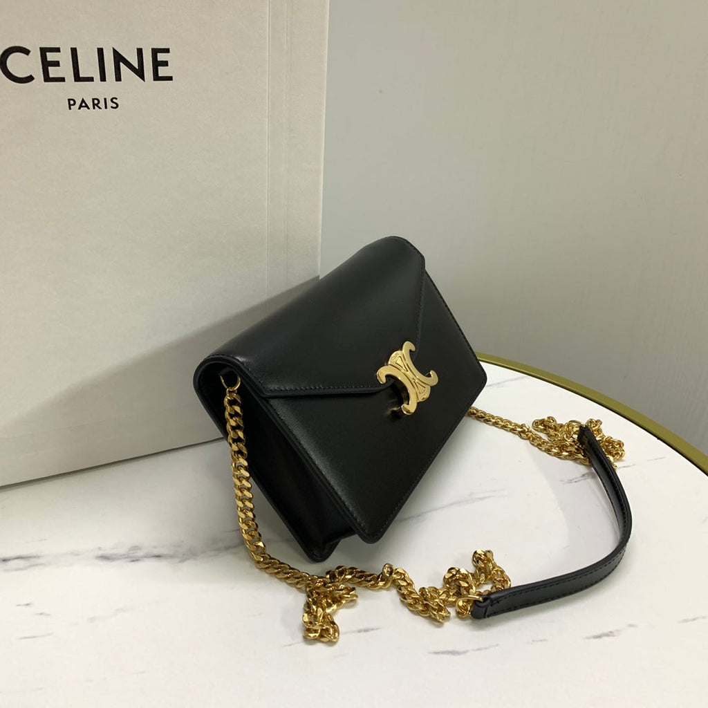 CELINE WALLET ON CHAIN MARGO 19 IN BLACK SMOOTH CALFSKIN GOLD HARDWARE