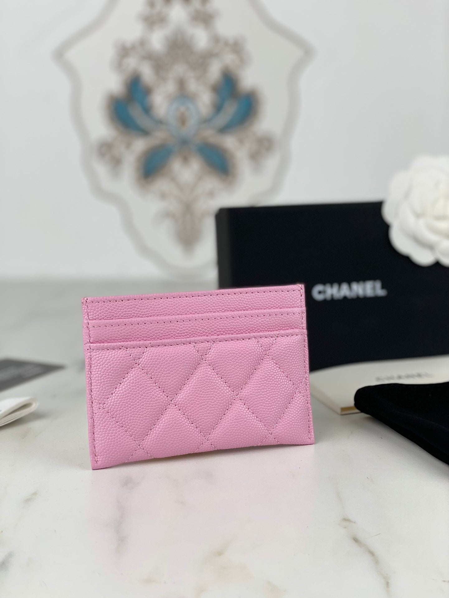 CHANEL CARD HOLDER 19.5 PINK GRAINED CALFSKIN GOLD ICON