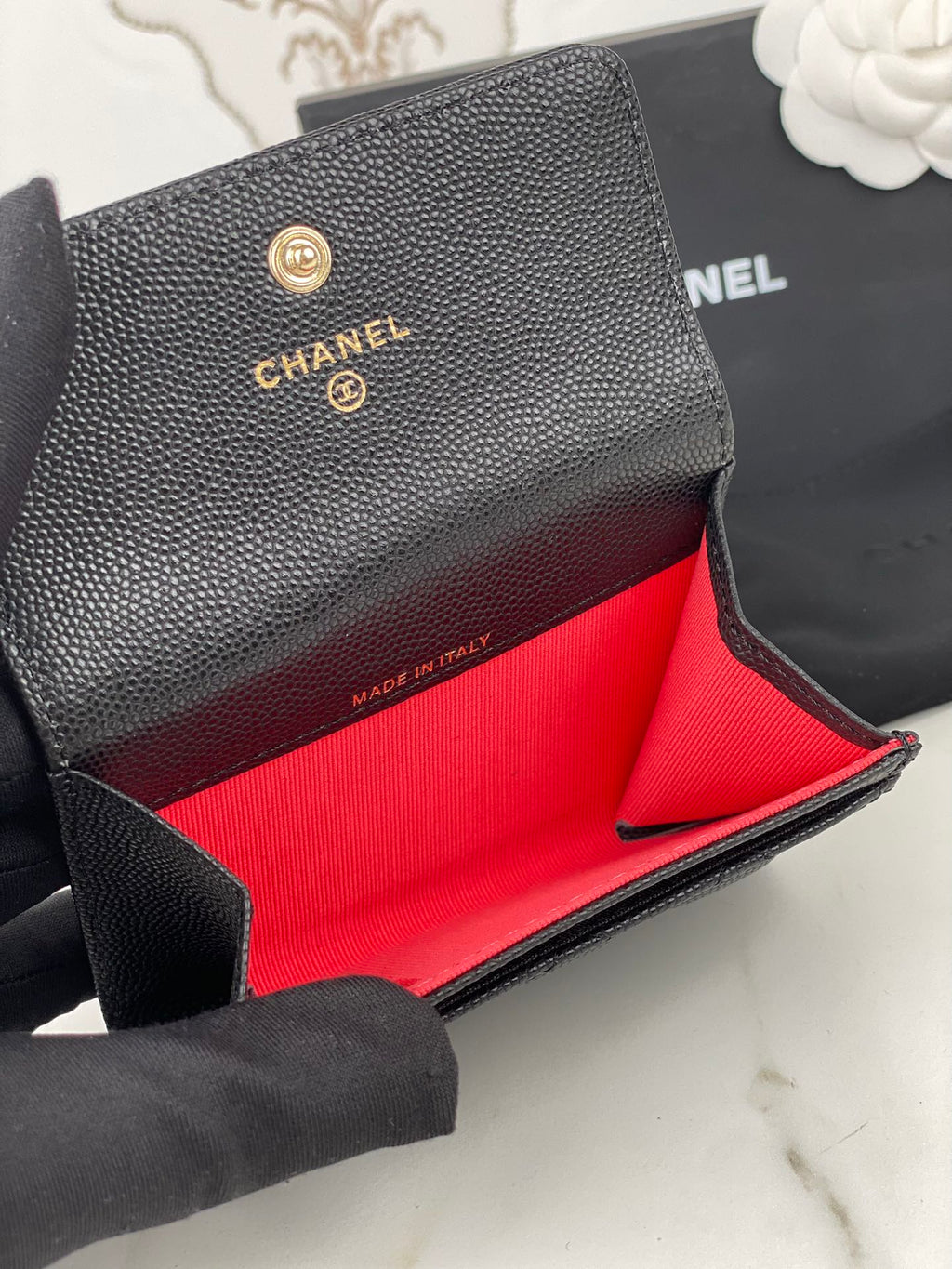 CHANEL FLAP CARD HOLDER 11 BLACK GRAINED CALFSKIN GOLD ICON