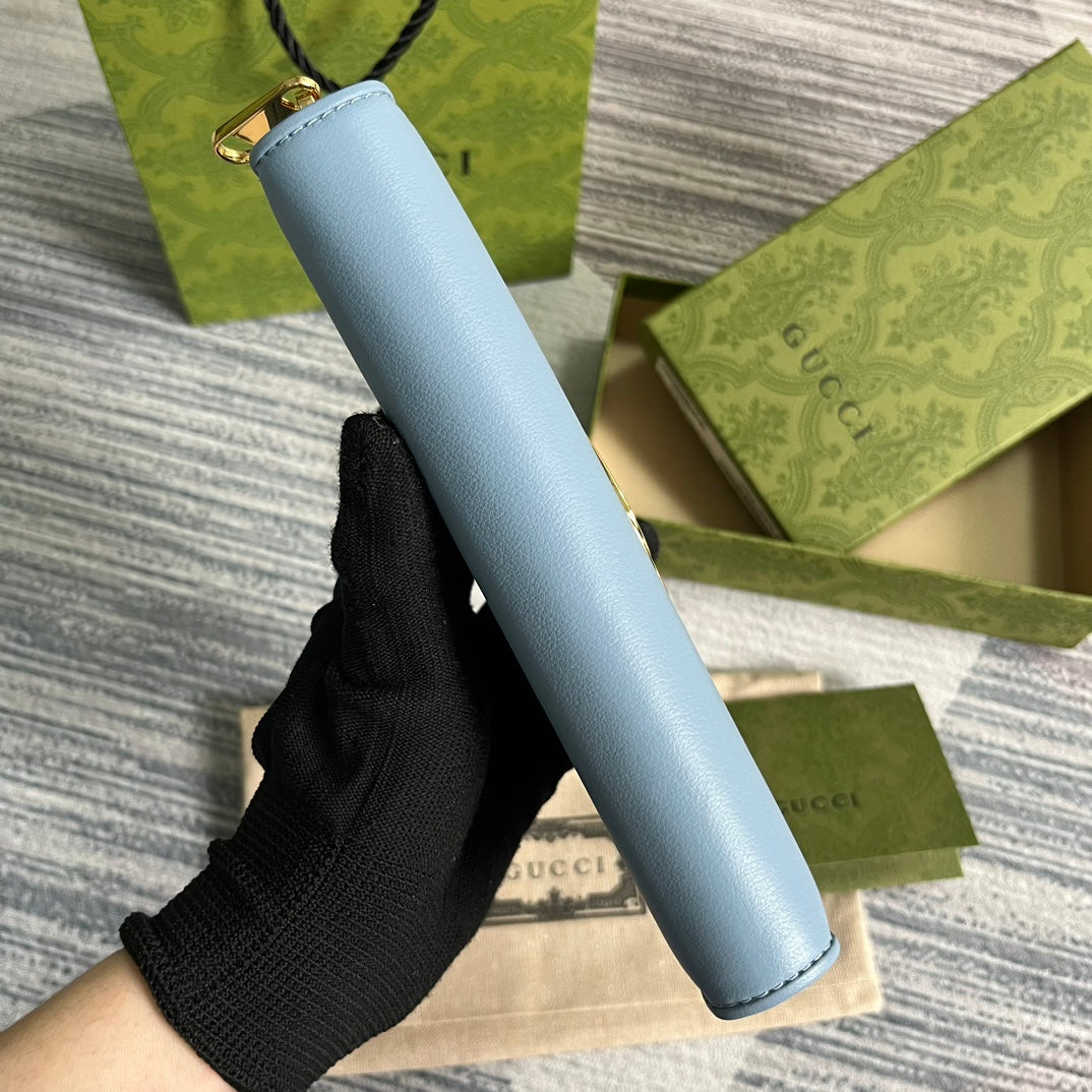 GUCCI BLONDIE 21 FULL ZIP WALLET IN BLUE PASTEL CALFSKIN