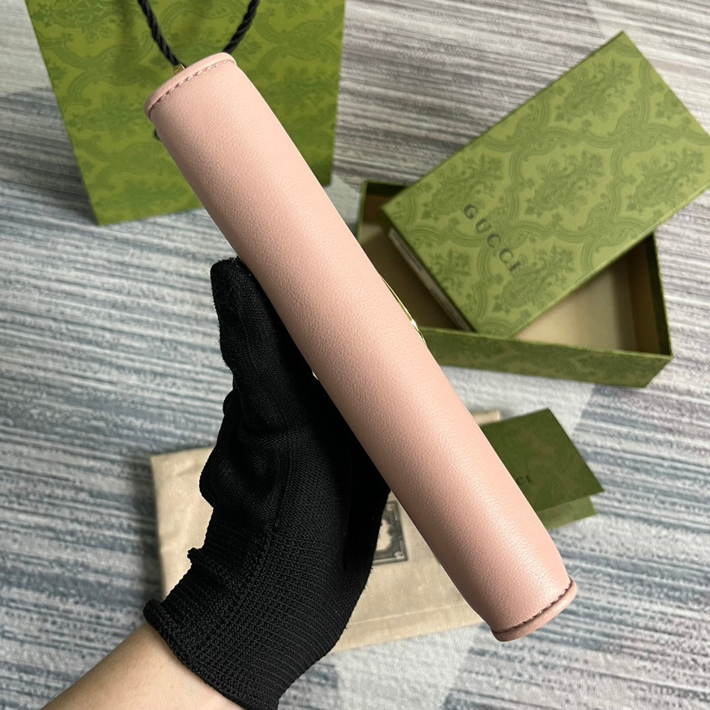 GUCCI BLONDIE 21 FULL ZIP WALLET IN LIGHT PINK CALFSKIN