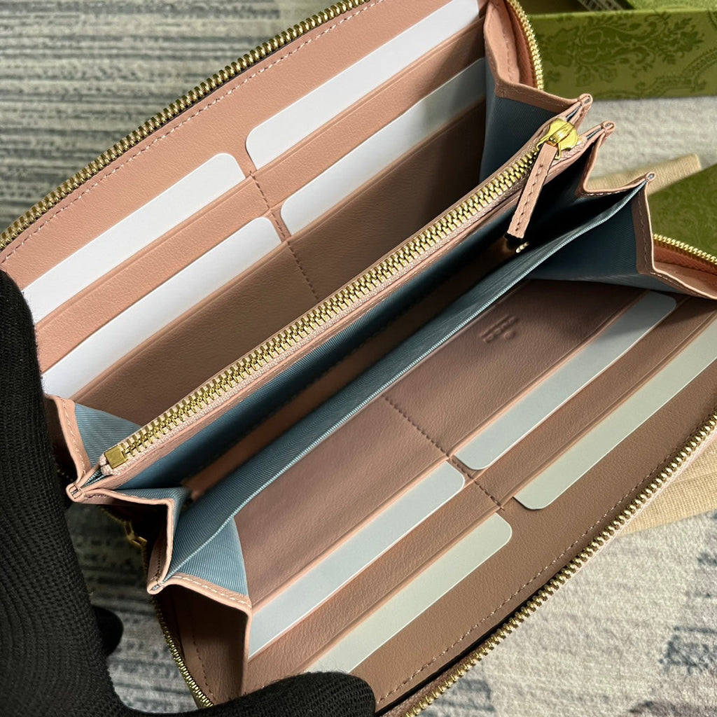 GUCCI BLONDIE 21 FULL ZIP WALLET IN LIGHT PINK CALFSKIN
