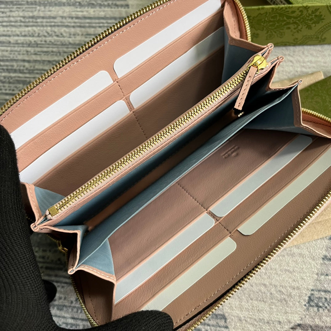 GUCCI BLONDIE 21 FULL ZIP WALLET IN LIGHT PINK CALFSKIN