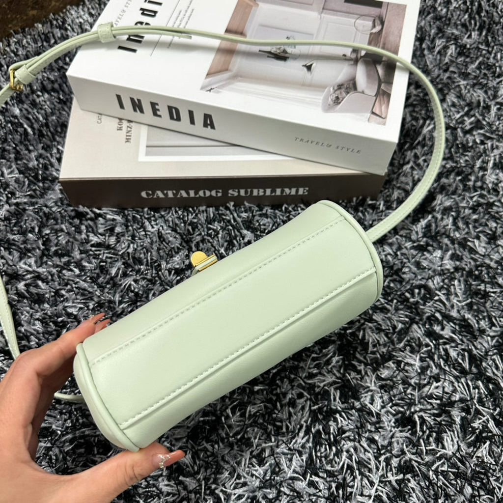 CELINE CLASSIC MINI 18 GREEN MINT CALFSKIN