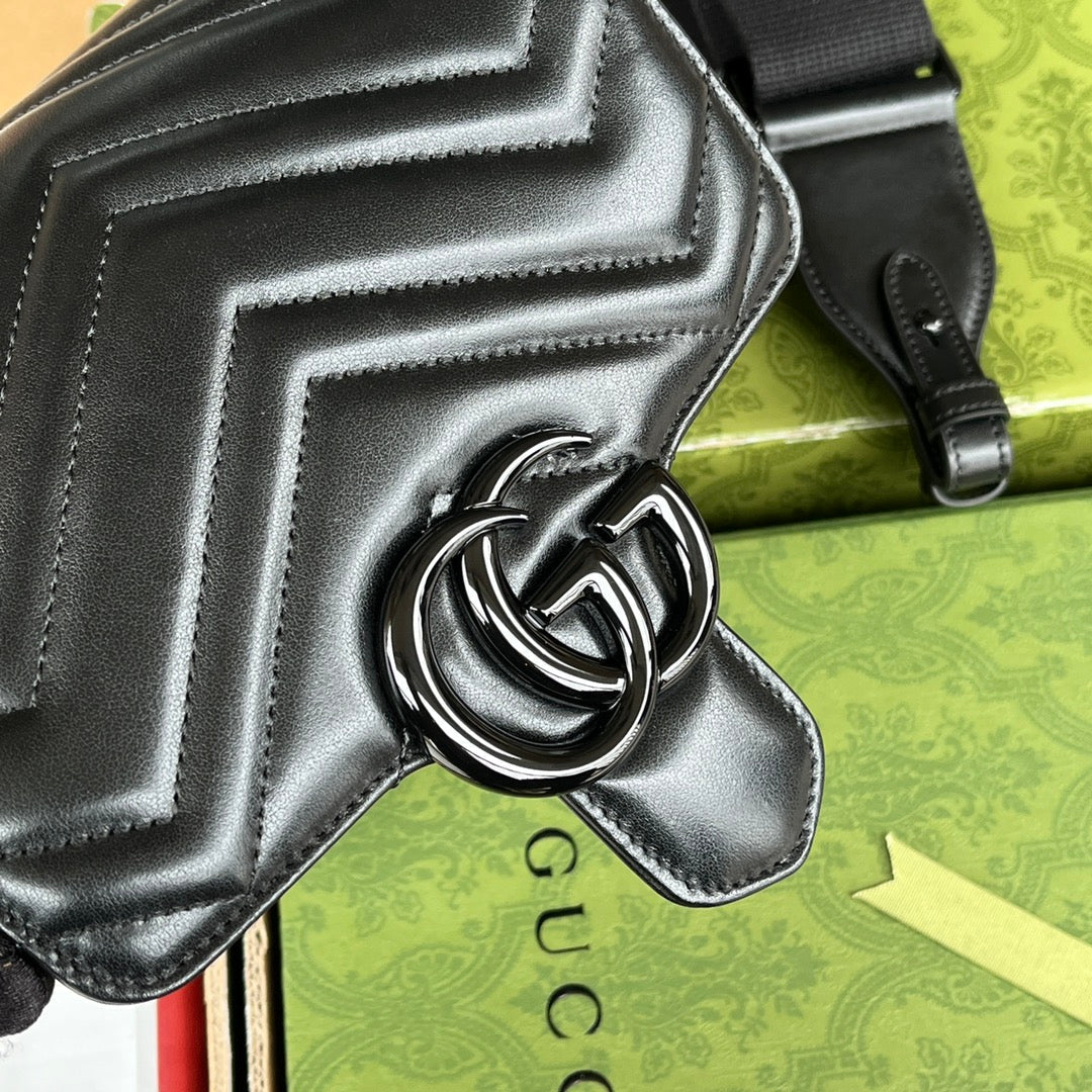 GUCCI MARMONT QUILTED SHOULDER BAG 18 IN BLACK CALFSKIN