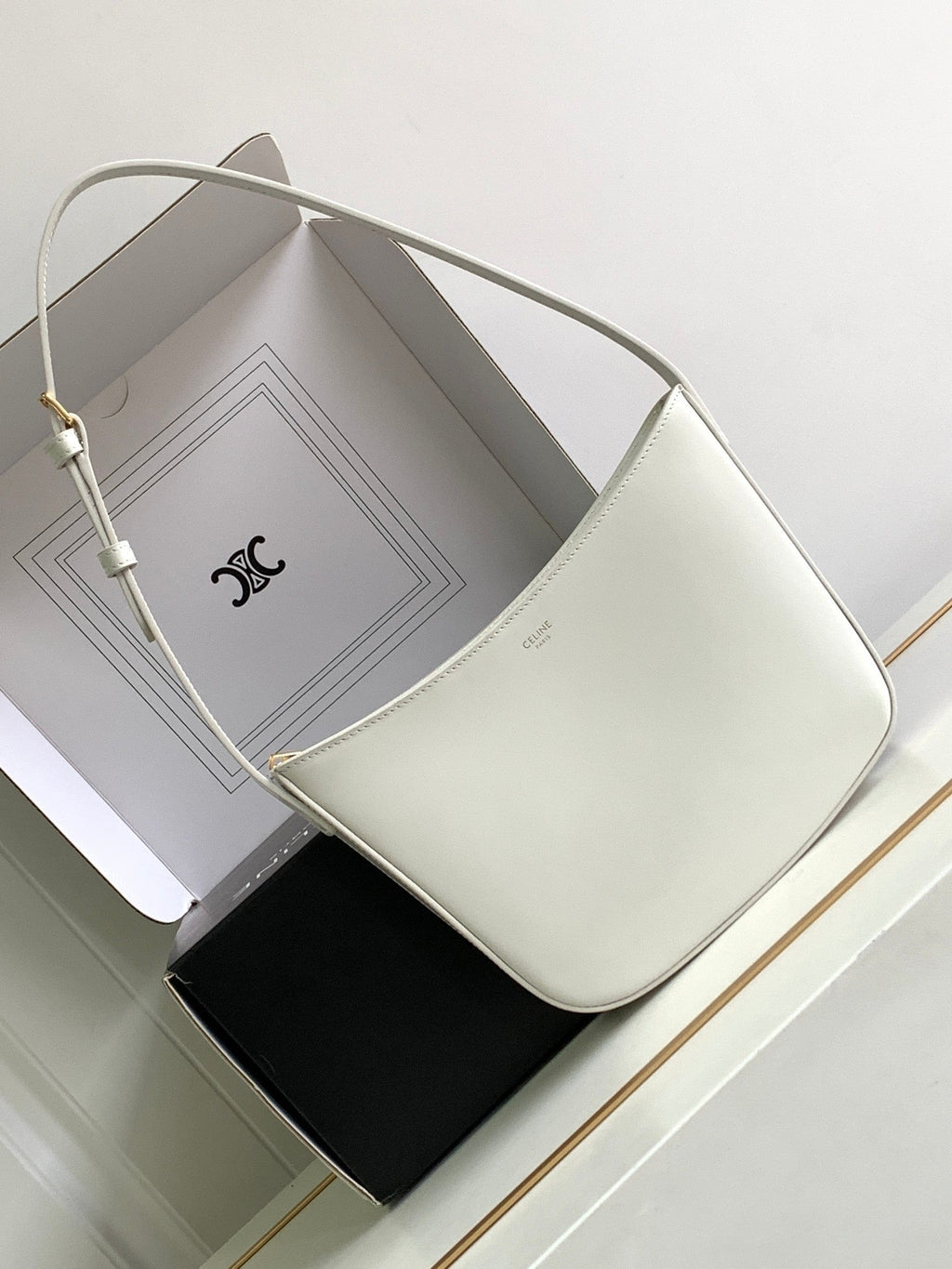 CELINE CROQUE 18 GLOSSY CALFSKIN WHITE