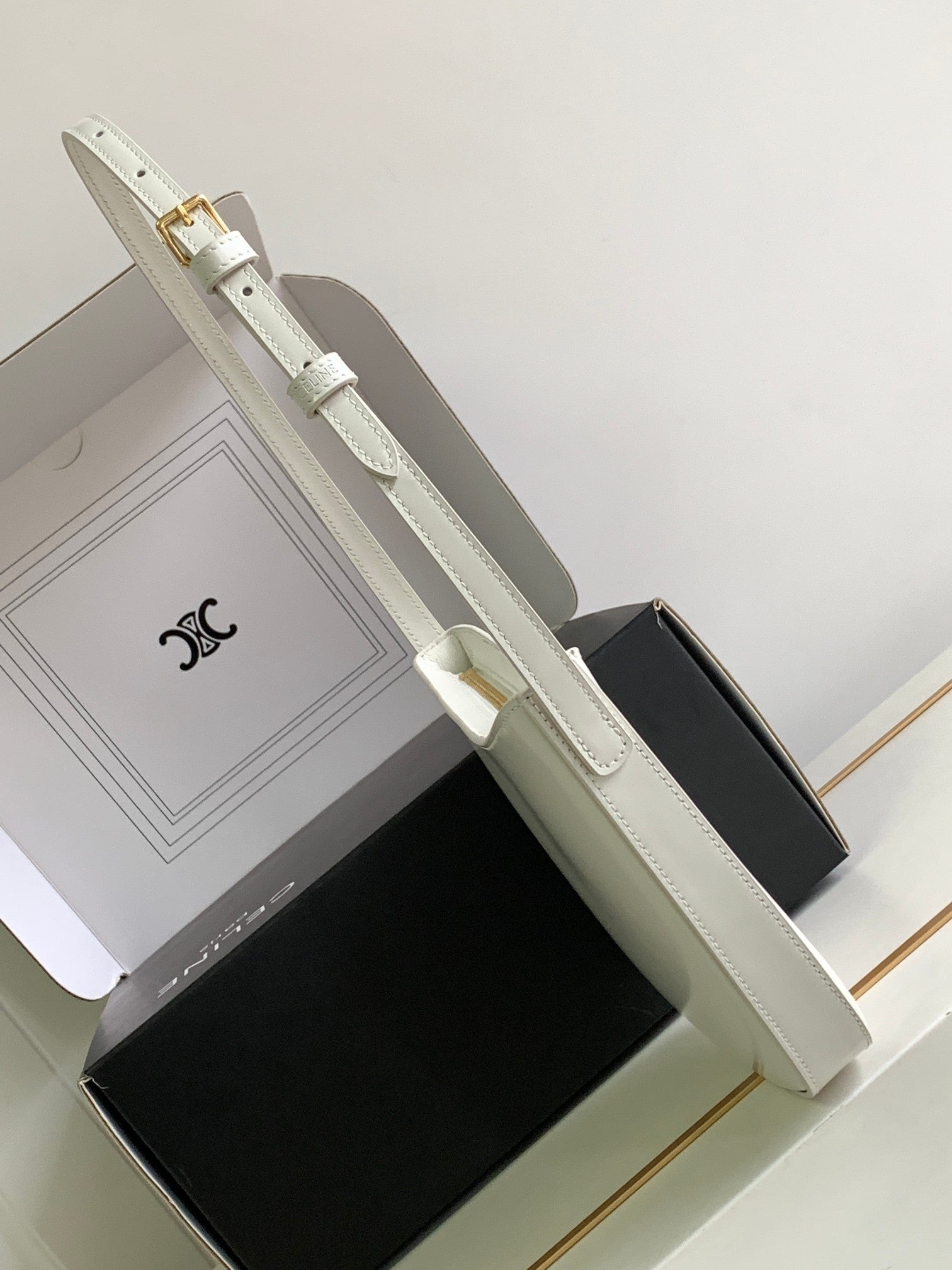 CELINE CROQUE 18 GLOSSY CALFSKIN WHITE