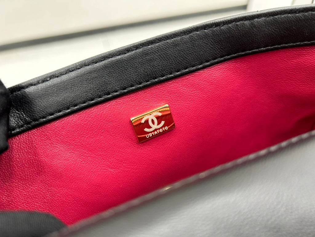 CHANEL SMALL 23 FLAP BAG IN BLACK CALFSKIN GOLD HARDWARE
