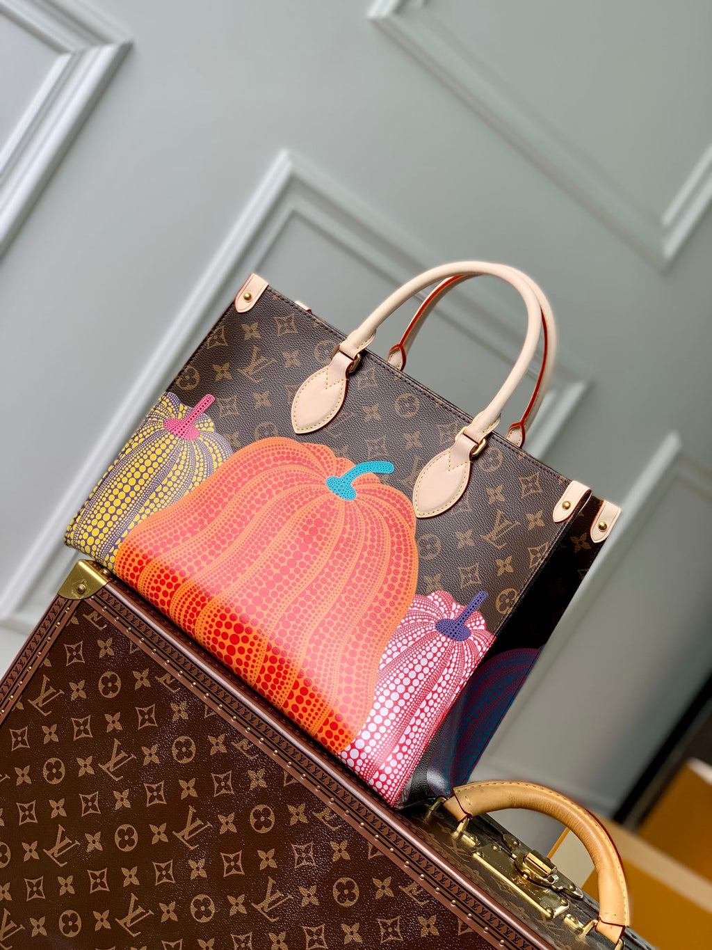 LOUIS VUITTON LV x YK ONTHEGO 35 IN BROWN MONOGRAM COATED CANVAS AND CALFSKIN PUMPKIN PATTERN