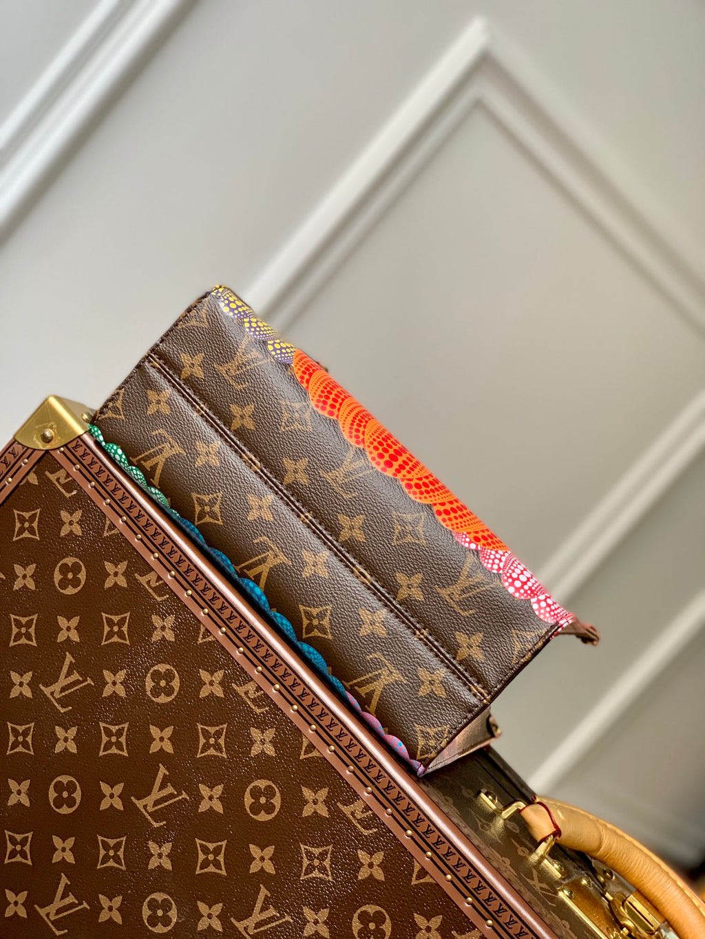 LOUIS VUITTON LV x YK ONTHEGO 25 IN BROWN MONOGRAM COATED CANVAS AND CALFSKIN PUMPKIN PATTERN