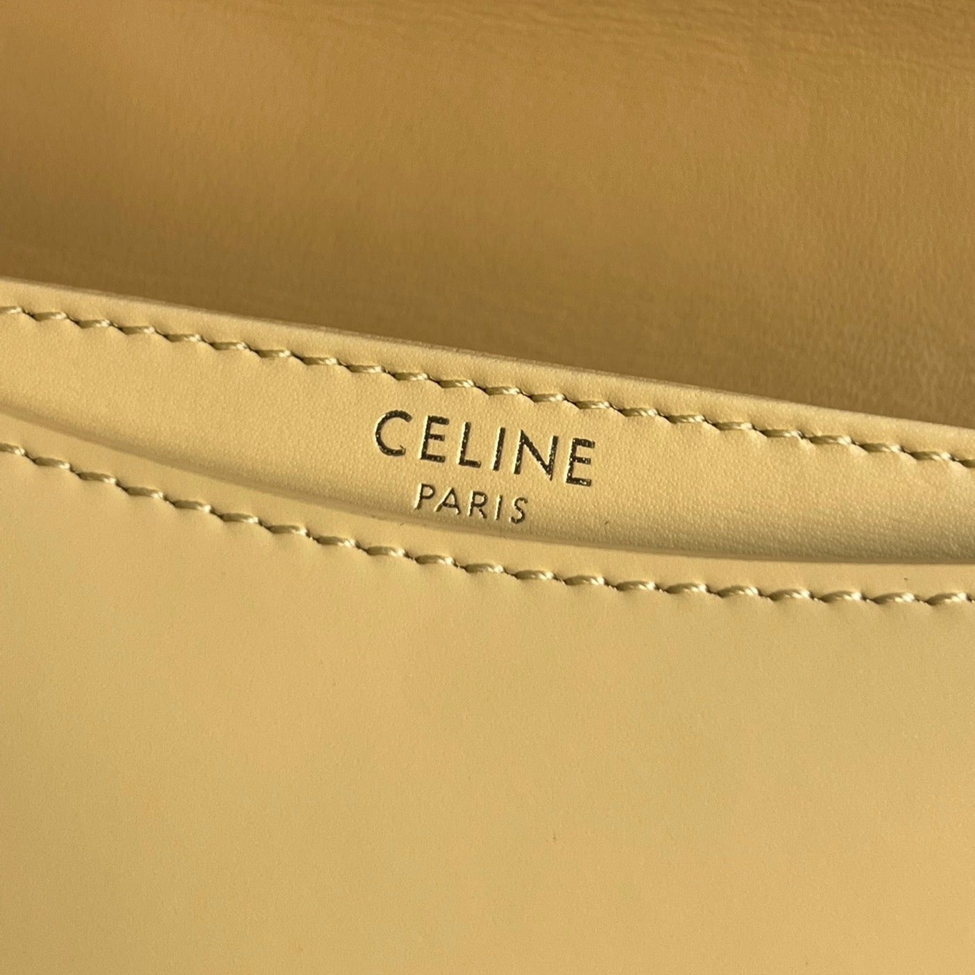 CELINE TRIOMPHE SHINY CALFSKIN HANDBAG 18 YELLOW PASTEL