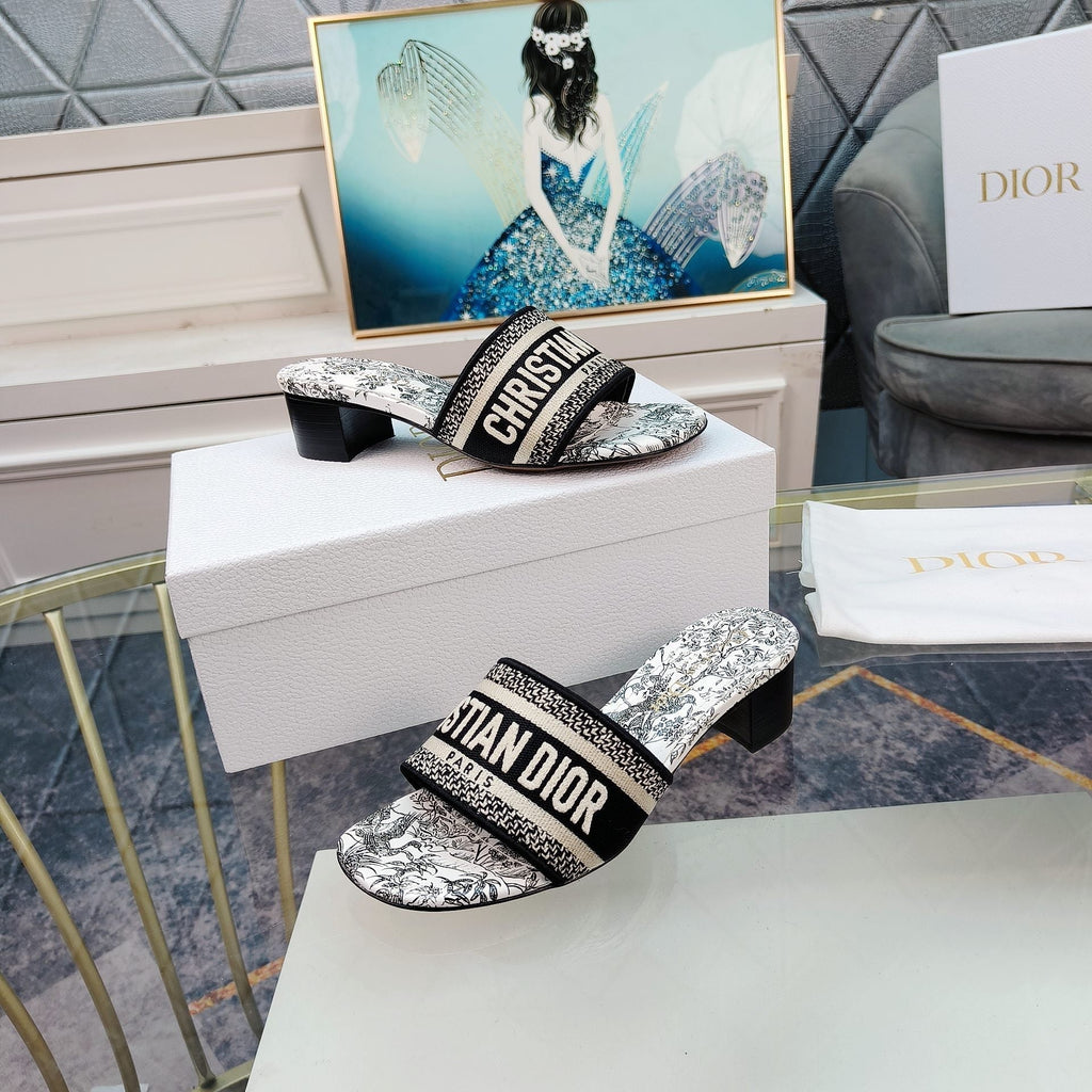 DIOR CD Mule Dway Heeled Slide 45mm Style 13