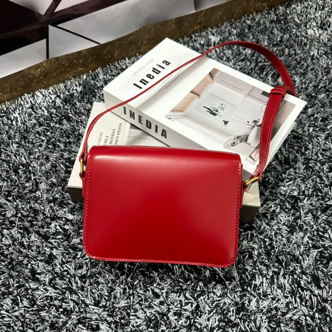 CELINE TRIOMPHE TEEN 18 CHERRY RED COWHIDE LEATHER