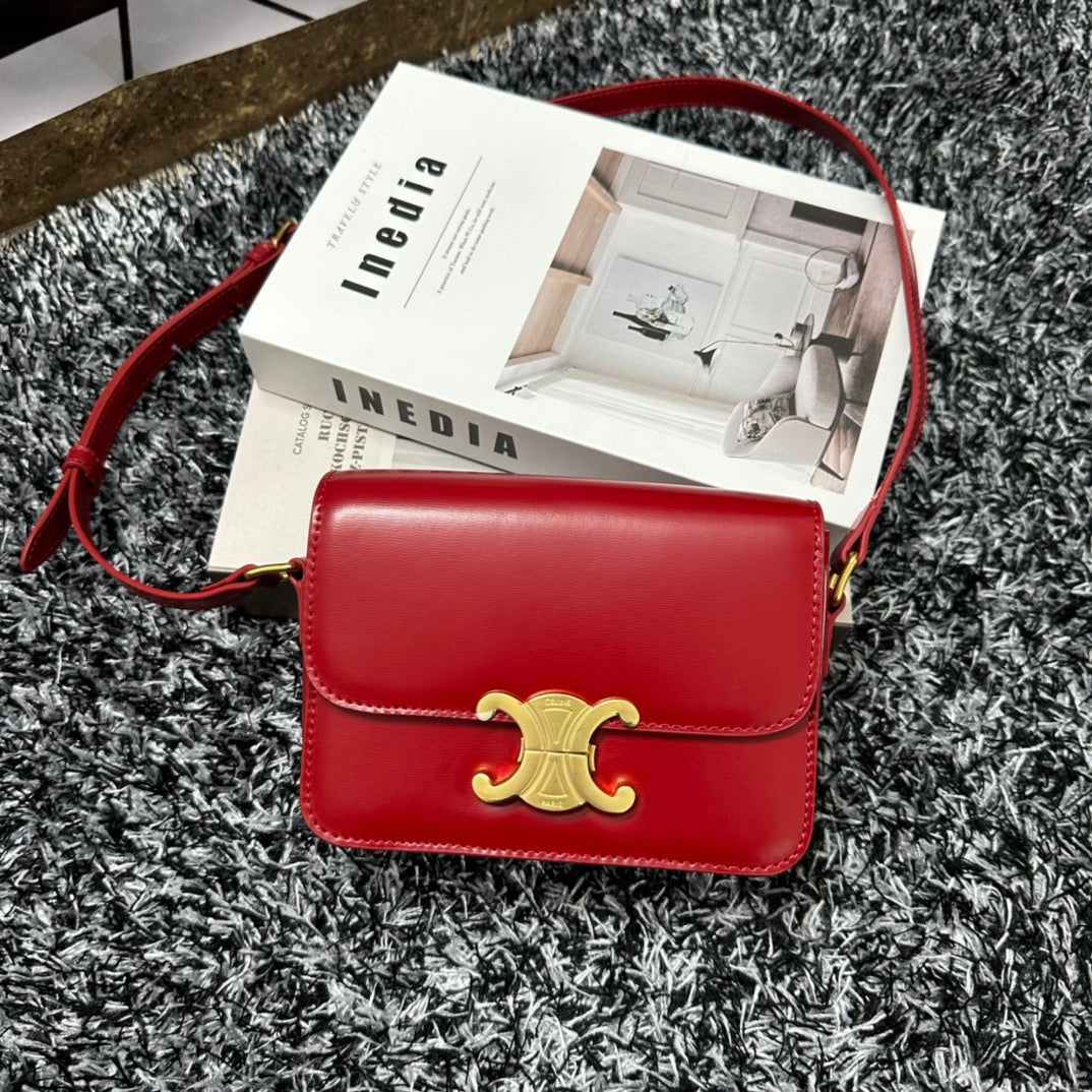 CELINE TRIOMPHE TEEN 18 CHERRY RED COWHIDE LEATHER