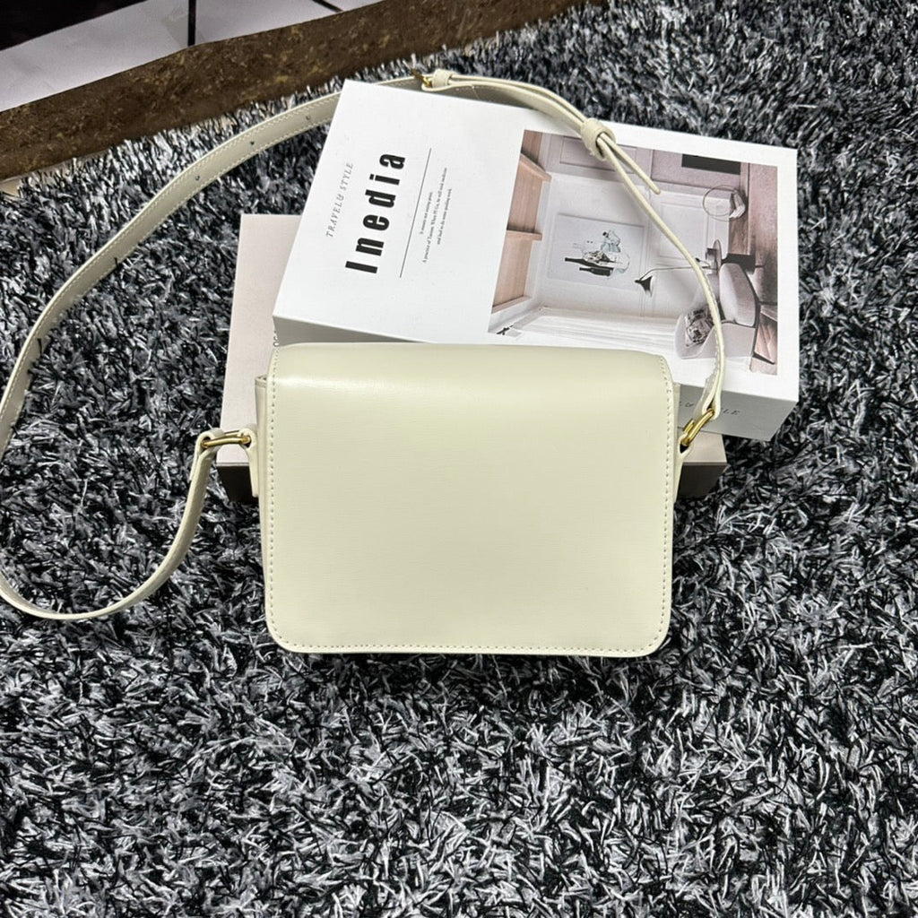 CELINE TRIOMPHE TEEN 18 WHITE COWHIDE LEATHER