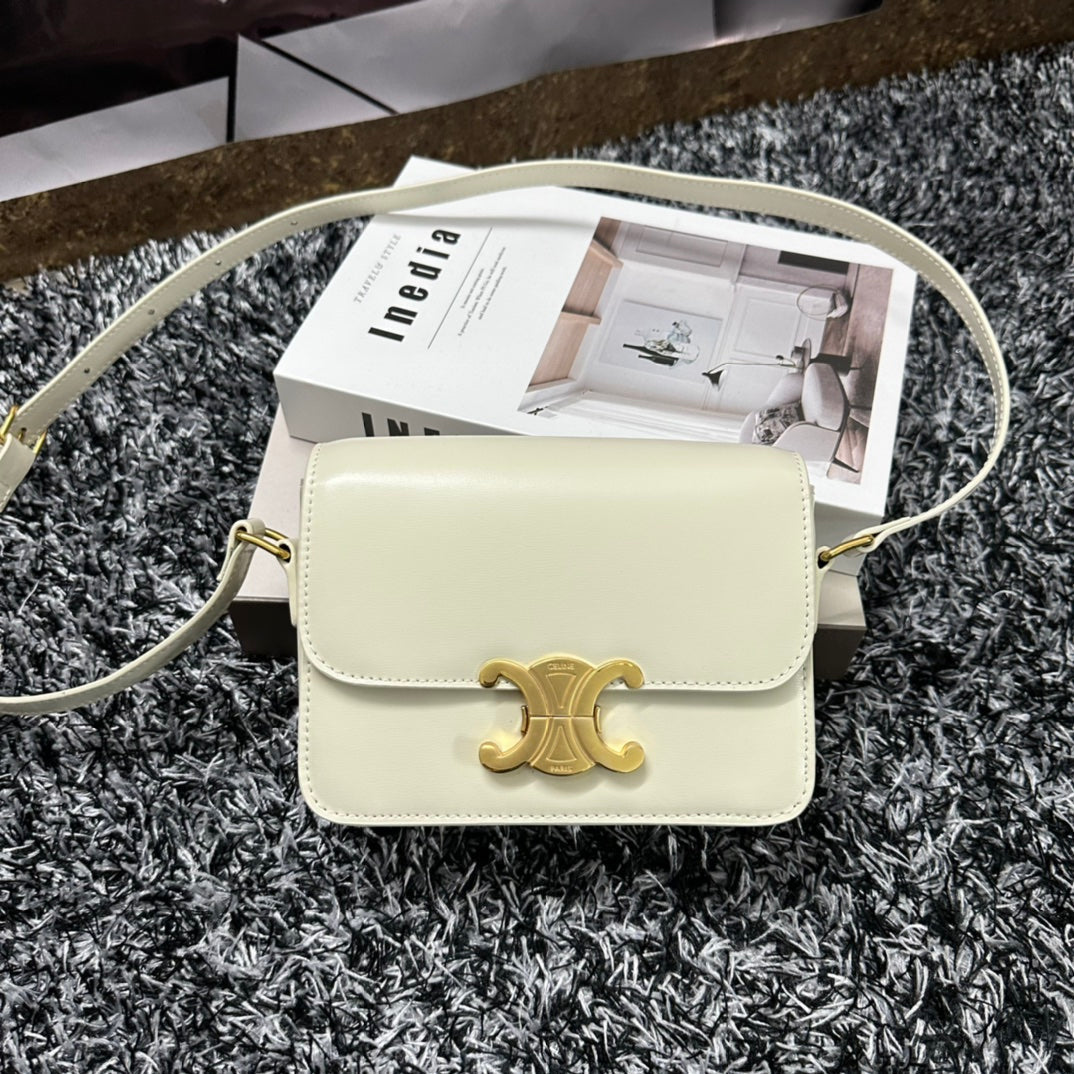 CELINE TRIOMPHE TEEN 18 WHITE COWHIDE LEATHER
